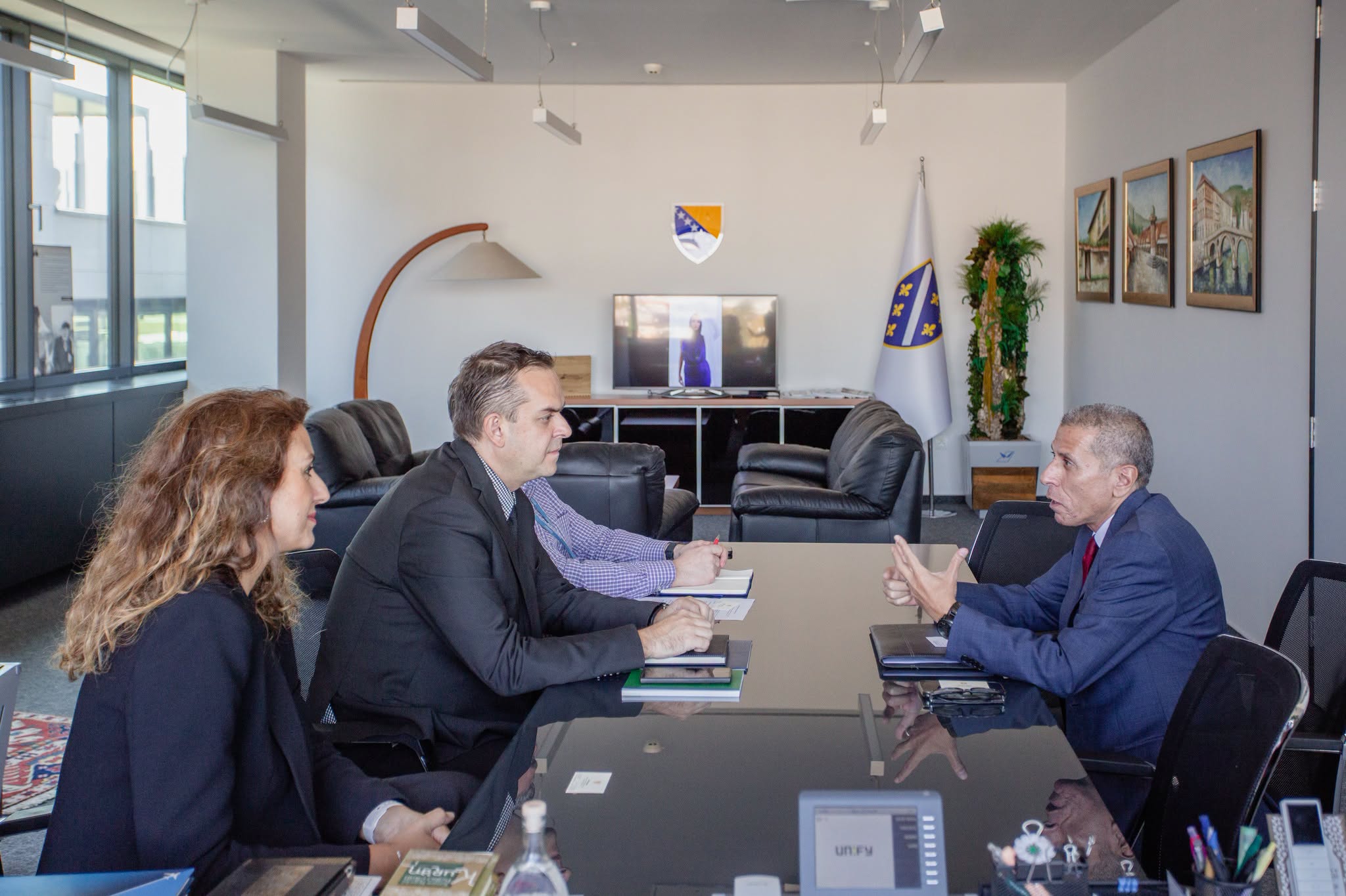 Međunarodni aerodrom Sarajevo i Ambasada Arapske Republike Egipat: Unapređenje viznih procedura ključno za jačanje zračne povezanosti